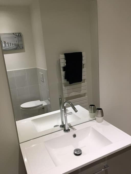 Comfortable, Cozy, Chill, Spacious, Near Cathedral Реймс Екстериор снимка